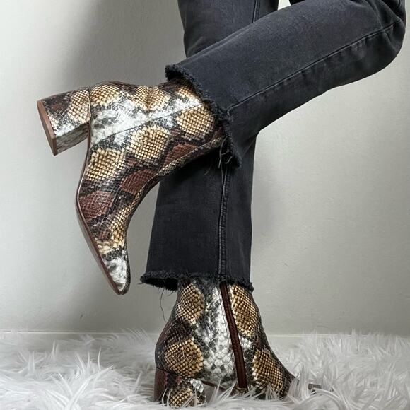 Chinese Laundry Davinna Snakeskin Booties Size 8 - Picture 1 of 10